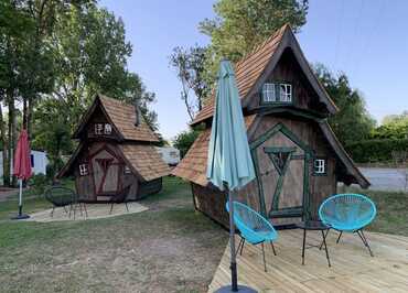 Camping Le Petit Booth - Les Casa Kato