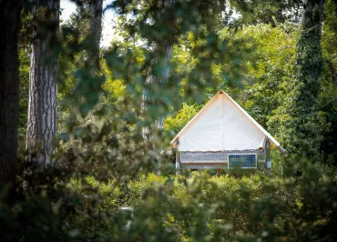 LOCATIFS CAMPING PORT MULON  ***