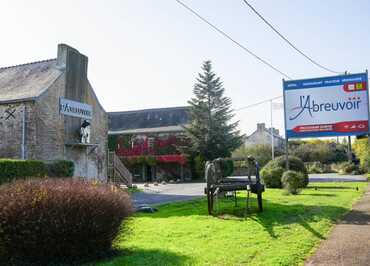 HOTEL RESTAURANT L'ABREUVOIR