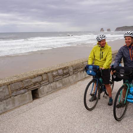 Wet weather cycling gear outlet