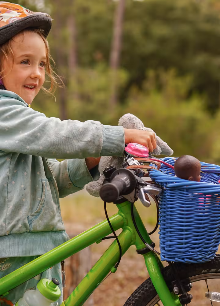 enfant a velo