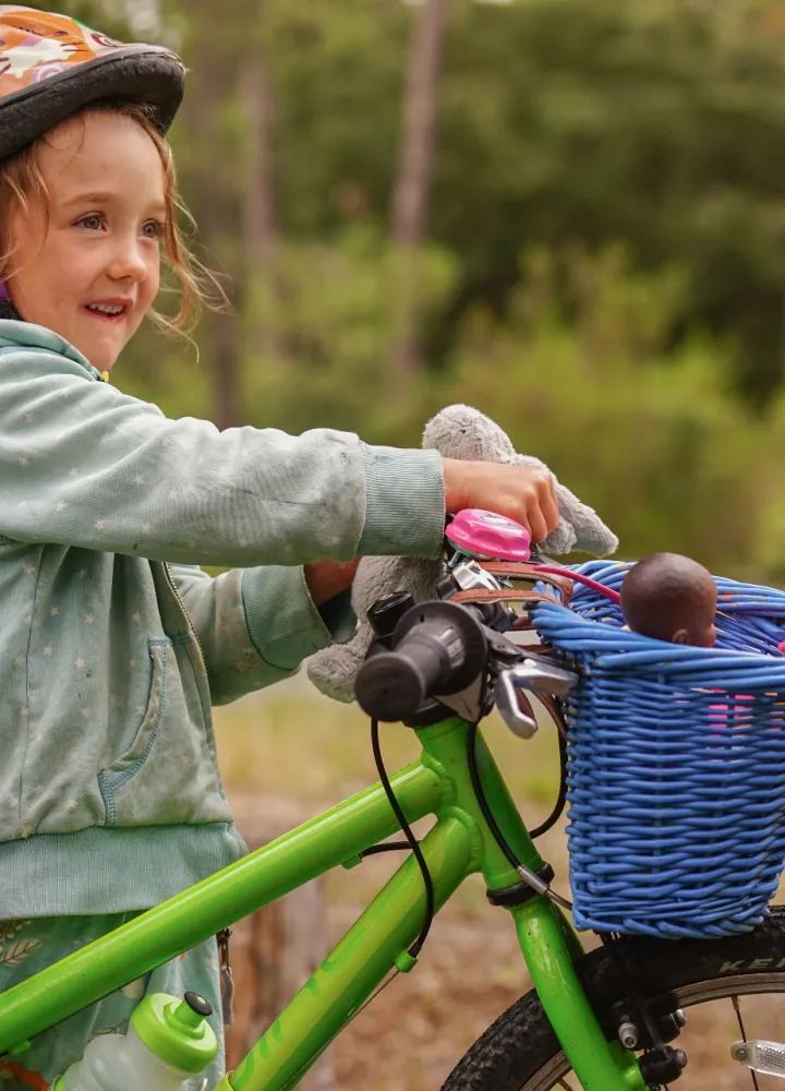 enfant a velo