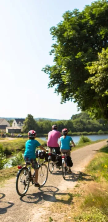 Abicyclette Voyages_Canal_de_Nantes_a_Brest.jpg