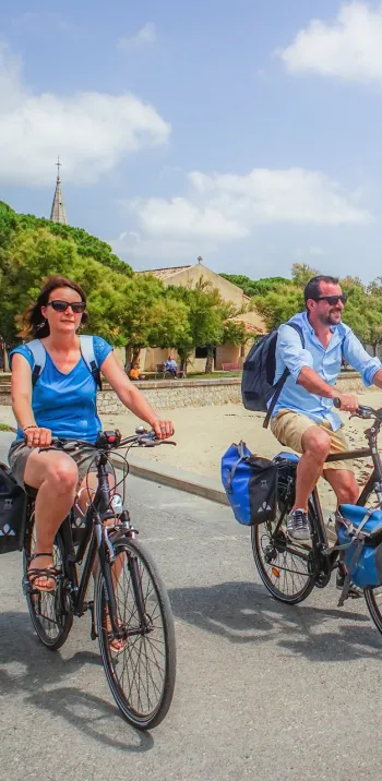 Charming oyster-farming villages and ports