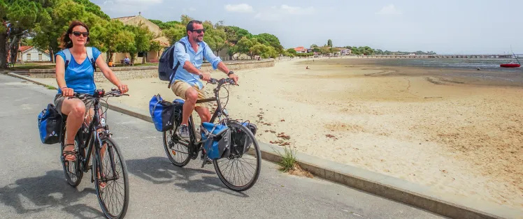 Charming oyster-farming villages and ports