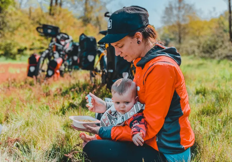 food break for mom and baby