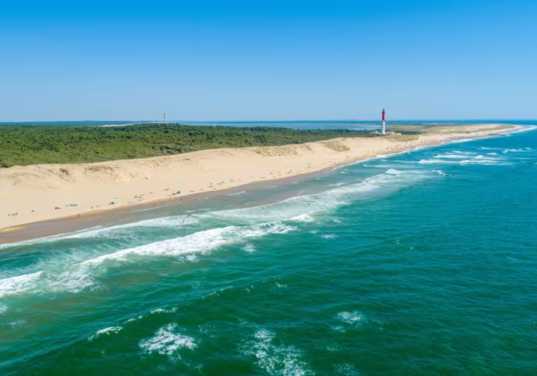 Plages du phare de la Coubre à La Palmyre, Charente Maritime, La Vélodyssée