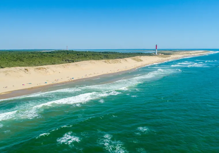 Plages du phare de la Coubre à La Palmyre, Charente Maritime, La Vélodyssée