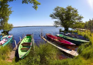 Boats on the lakes of Landes - Léon